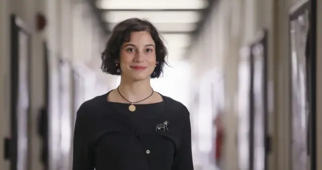 Adv anne ruxandra carvunis